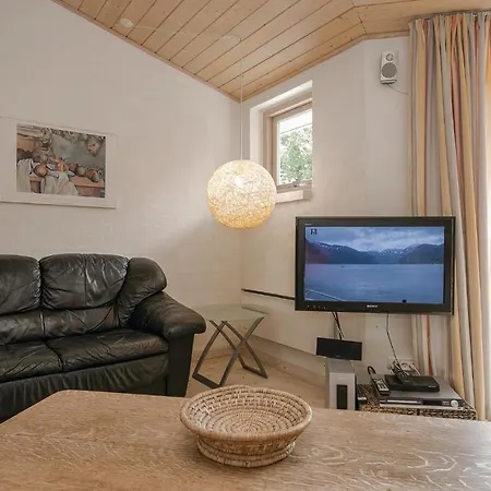 Five-bedroom Holiday In *