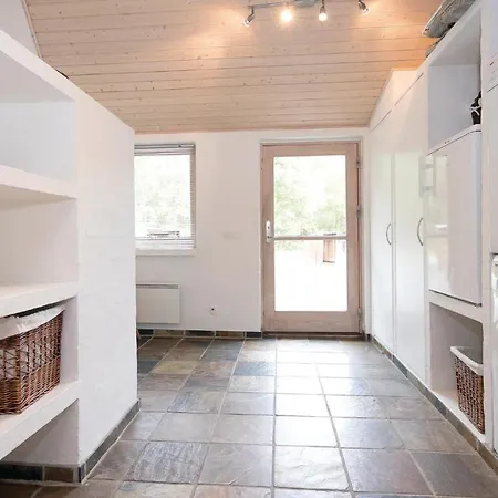 Five-bedroom Holiday In *