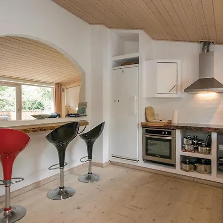 Casa vacanze Five-bedroom Holiday In Hadsund