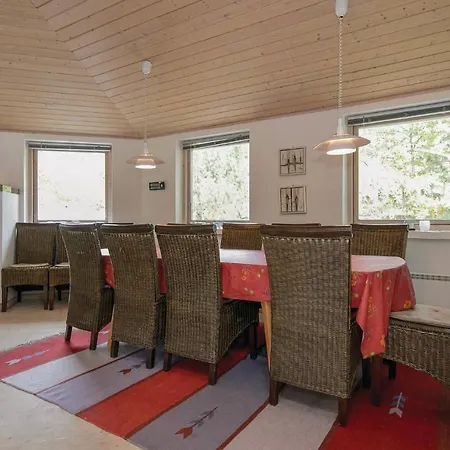 Five-bedroom Holiday In *
